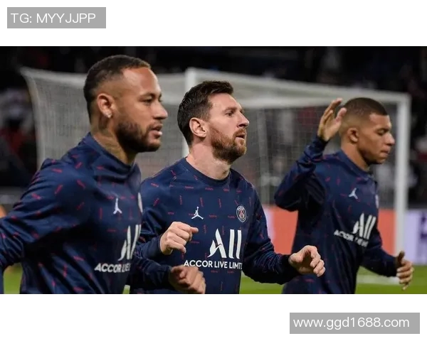 足球明星大合集精彩瞬间回顾与详细介绍图文并茂 足球明星大合集精彩瞬间回顾与详细介绍图文并茂